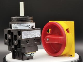 Главный выключатель 3P + N, Ie = 12A, красная ручка, 0-1, 90 °
