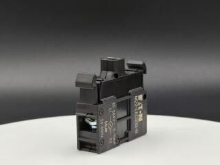 Светодиод с винтовым Зажимом 85-264В (АС), 5-15А, крепление спереди, цвет синий