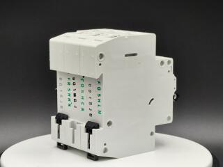 Модульный автомат защиты двигателя 1 А, 3 полюса