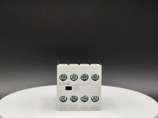 Блок вспомогательных контактов 4 полюса, 1НО+3НЗ, винтовые Зажимы