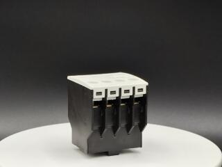 Блок вспомогательных контактов 4 полюса, 1НО+3НЗ, винтовые Зажимы