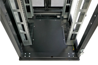 Шкаф Rackcenter D9000 42U 750 × 1000, передняя дверь перфорированная одностворчатая, задняя дверь перфорированная двустворчатая, черный