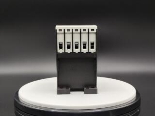 Вспомогательное реле 4А, управляющее напряжение 230В (АС), контакты 3НО+1НЗ, категория применения AC-15