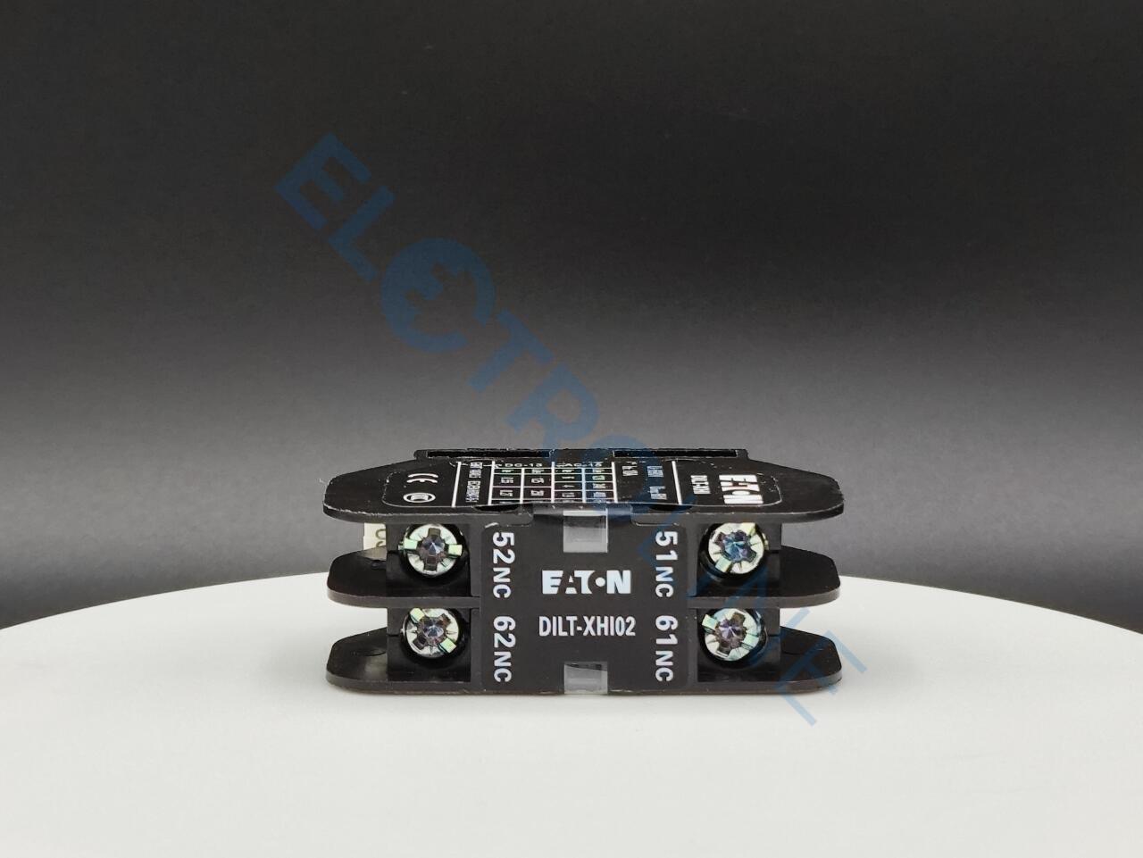 DILT-XHI02 Фронтальный блок вспомогательных контактов, 2 полюса, 2НЗ, винтовые зажимы