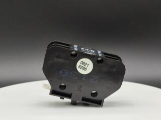 Фронтальный блок вспомогательных контактов, 2 полюса, 2НЗ, винтовые зажимы