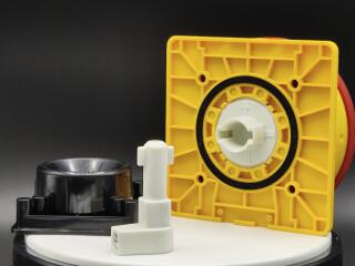 Ручка под ось, красно-желтая для выключателя P3